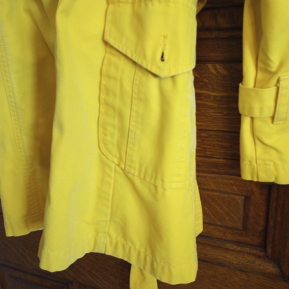 Fionucci Trench Coat, Size Large - Picture 4 of 10